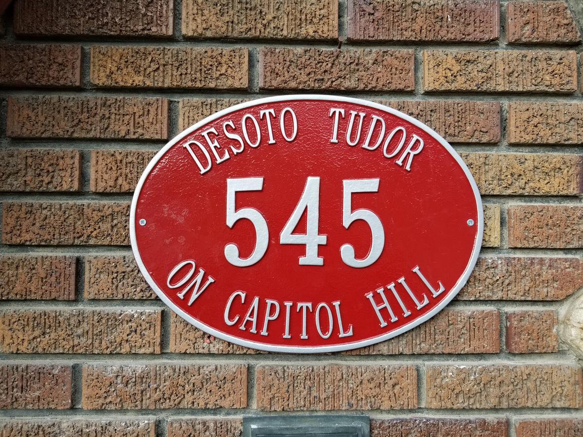 Desoto Tudor On Capitol Hill Salt Lake City Exterior photo